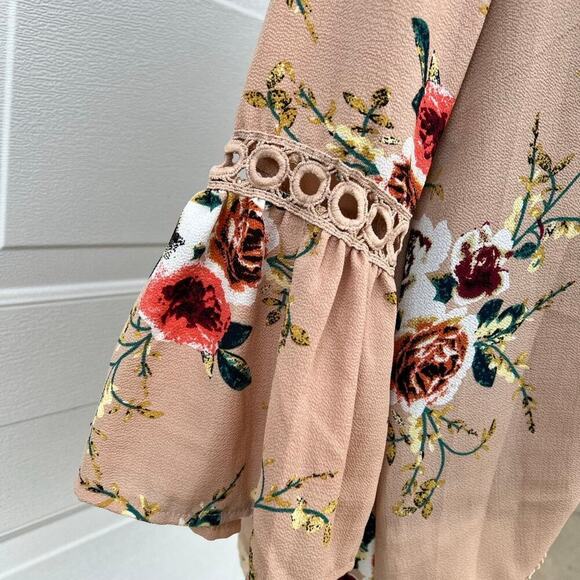 Women’s size M sheer cardigan - Picture 4 of 12